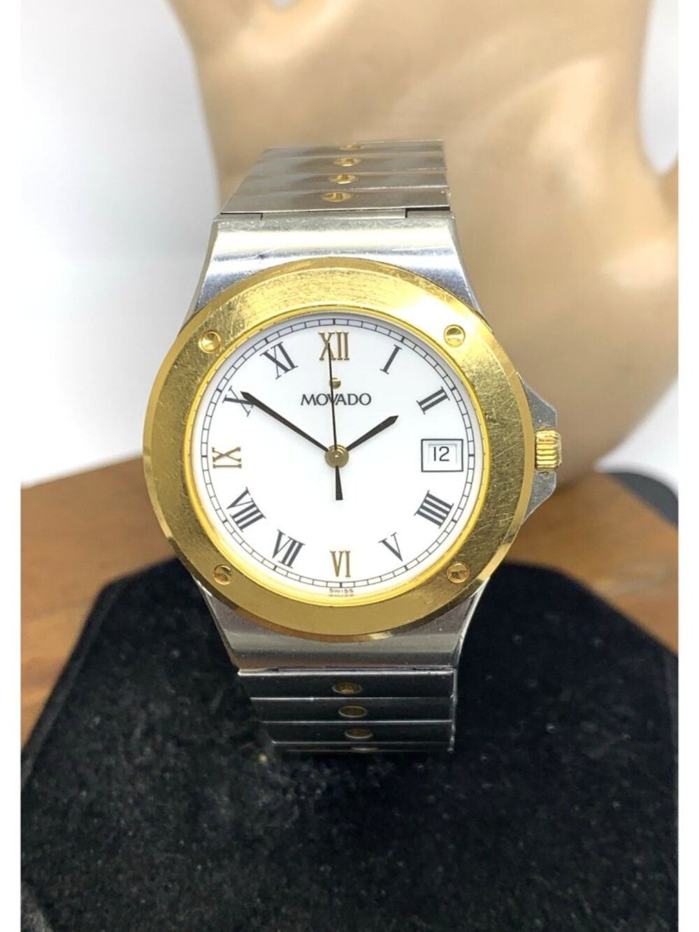 Movado Men's Watch 81.65.877.2 Swiss Quartz White Dial Two Tone Stainless Steel